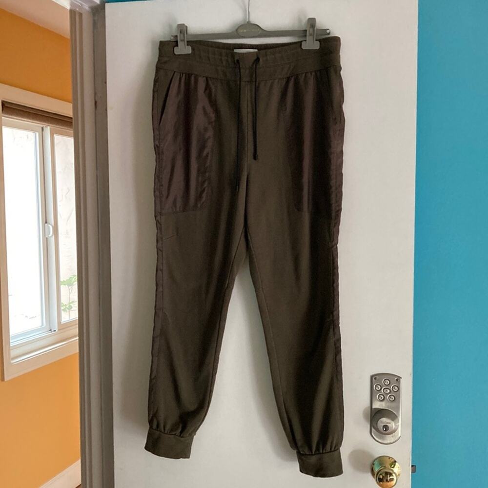 Public School M.K. Jogger Size L Unisex Olive Green Sweatpants Drawstring Waist